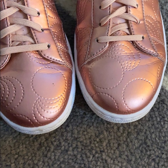 Rose gold metallic Nike sneakers - Picture 7 of 9